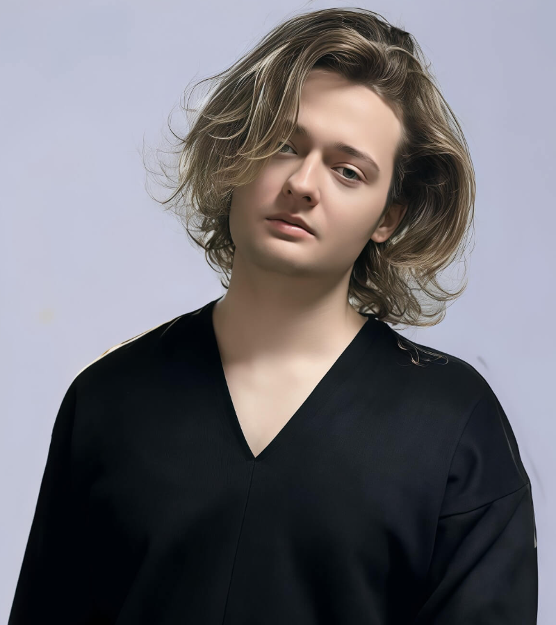 OwenThomas（芝居・ワーニャ役）